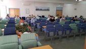 ОДЛОЖИТИ СВЕ МАНИФЕСТАЦИЈЕ Апел Штаба за ванредне ситуације града Ваљева ОДЛОЖИТИ СВЕ МАНИФЕСТАЦИЈЕ Апел Штаба за ванредне ситуације града Ваљева