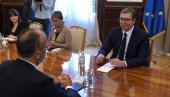 ВУЧИЋ СУТРА СА ФАБРИЦИЈЕМ: Председник се састаје са шефом делегације ЕУ у Србији ВУЧИЋ СУТРА СА ФАБРИЦИЈЕМ: Председник се састаје са шефом делегације ЕУ у Србији
