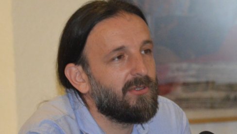 РАКОЧЕВИЋ НОВИ ПРЕДСЕДНИК УО САВЕТА ЗА ШТАМПУ: Заменио на том месту Жељка Бодрожића РАКОЧЕВИЋ НОВИ ПРЕДСЕДНИК УО САВЕТА ЗА ШТАМПУ: Заменио на том месту Жељка Бодрожића