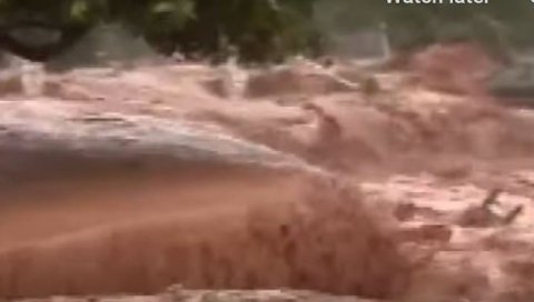 УРАГАН ПОГОДИО ГРЧКУ: Јанос однео два живота, вода носи све пред собом и руши мостове (ВИДЕО) УРАГАН ПОГОДИО ГРЧКУ: Јанос однео два живота, вода носи све пред собом и руши мостове (ВИДЕО)