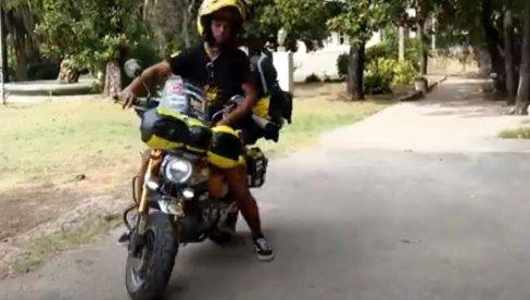 PORTUGALAC OBILAZI SVET NA MINI MANKI MOTOCIKLU: U Herceg Novom kao kod kuće PORTUGALAC OBILAZI SVET NA MINI MANKI MOTOCIKLU: U Herceg Novom kao kod kuće