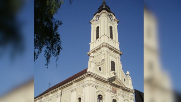 КРСНА СЛАВА ХРАМА РОЂЕЊА ПРЕСВЕТЕ БОГОРОДИЦЕ – МАЛА ГОСПОЈИНА: Богородичина црква у Земуну слави 240 година постојања КРСНА СЛАВА ХРАМА РОЂЕЊА ПРЕСВЕТЕ БОГОРОДИЦЕ – МАЛА ГОСПОЈИНА: Богородичина црква у Земуну слави 240 година постојања