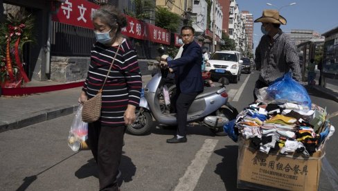 ОТКРИЋЕ У КИНИ: Нов сој корона вируса пронађен на амбалажи увозних лигњи? ОТКРИЋЕ У КИНИ: Нов сој корона вируса пронађен на амбалажи увозних лигњи?