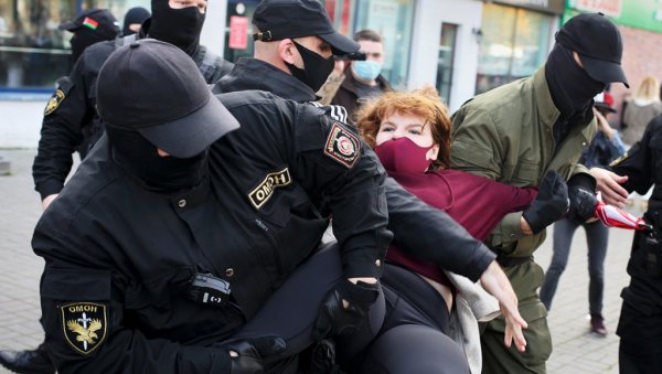 ТИХАНОВСКА НЕЋЕ ИЗ САВЕЗА: Није тачно да желим удаљавање од Москве ТИХАНОВСКА НЕЋЕ ИЗ САВЕЗА: Није тачно да желим удаљавање од Москве