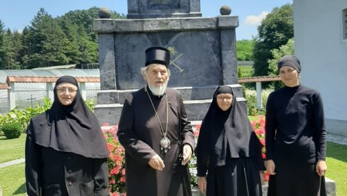 СВЕТЛИ ВЕРУ РОДА СВОГА: Велики јубилеј манастирске цркве у Чокешини код Лознице СВЕТЛИ ВЕРУ РОДА СВОГА: Велики јубилеј манастирске цркве у Чокешини код Лознице