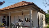 OPLJAČKANA JOŠ JEDNA SRPSKA KUĆA U GRAČANICI: Lopovi ušli kroz prozor u kuću Kostića OPLJAČKANA JOŠ JEDNA SRPSKA KUĆA U GRAČANICI: Lopovi ušli kroz prozor u kuću Kostića