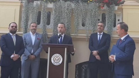БОЛЕР ПОСЛЕ САСТАНКА У АМБАСАДИ САД: Београд и Приштина се одлучили за народ, а не политику БОЛЕР ПОСЛЕ САСТАНКА У АМБАСАДИ САД: Београд и Приштина се одлучили за народ, а не политику