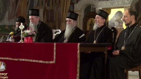 ПОКАЖИТЕ МУДРОСТ И ОДГОВОРНОСТ: Епископски савет СПЦ у Црној Гори послао поруку коалицијама ПОКАЖИТЕ МУДРОСТ И ОДГОВОРНОСТ: Епископски савет СПЦ у Црној Гори послао поруку коалицијама