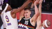 МАТ У ТРИ ПОТЕЗА: Три мајсторије којима је Јокић погурао Денвер до победе (ВИДЕО) МАТ У ТРИ ПОТЕЗА: Три мајсторије којима је Јокић погурао Денвер до победе (ВИДЕО)