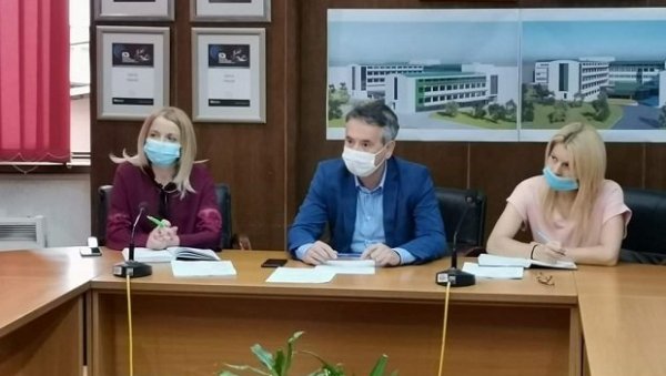 ДОГОВОР У ВРАЊУ: Борини позоришни дани у октобру ДОГОВОР У ВРАЊУ: Борини позоришни дани у октобру