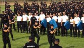 НАСТАВНИ ЦЕНТАР МАКИШ: Завршне припреме за промоцију будућих полицајаца (ВИДЕО) НАСТАВНИ ЦЕНТАР МАКИШ: Завршне припреме за промоцију будућих полицајаца (ВИДЕО)