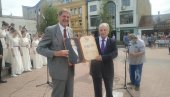 БИБЛИОТЕКА ЦЕНТРА НАШЕ КУЛТУРЕ: Обележен јубилеј Српске читаонице у Новом Саду БИБЛИОТЕКА ЦЕНТРА НАШЕ КУЛТУРЕ: Обележен јубилеј Српске читаонице у Новом Саду