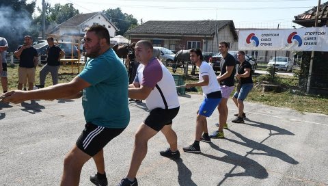МИЛОЧАЈ У ФИНАЛУ: Завршене квалификације сеоских игара у Врњачкој бањи МИЛОЧАЈ У ФИНАЛУ: Завршене квалификације сеоских игара у Врњачкој бањи