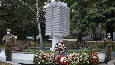 U KASARNI “RASINA” U KRUŠEVCU: Počast za junake 125. motorizovane brigade U KASARNI “RASINA” U KRUŠEVCU: Počast za junake 125. motorizovane brigade