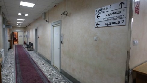 BUGARKA ŽARILA I PALILA PO NOVOM BEOGRADU: Sutra saslušanje zbog krađa i zloupotrebe platnih kartica BUGARKA ŽARILA I PALILA PO NOVOM BEOGRADU: Sutra saslušanje zbog krađa i zloupotrebe platnih kartica