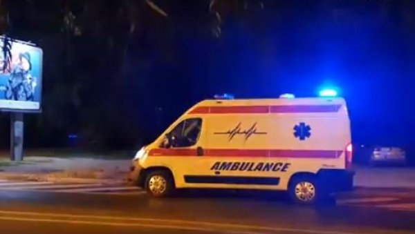 ИЗ ДУНАВА СПАСЕН СТАРИЈИ МУШКАРАЦ: Драма вечерас у Новом Саду, у воду скочио са Варадинског моста ИЗ ДУНАВА СПАСЕН СТАРИЈИ МУШКАРАЦ: Драма вечерас у Новом Саду, у воду скочио са Варадинског моста