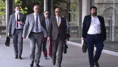 KORISTIO APLIKACIJU ZA ZABAVU I DRUGE MODELE TELEFONA: Evo kako je odbrana Zorana Marjanovića osporavala iskaz veštaka KORISTIO APLIKACIJU ZA ZABAVU I DRUGE MODELE TELEFONA: Evo kako je odbrana Zorana Marjanovića osporavala iskaz veštaka