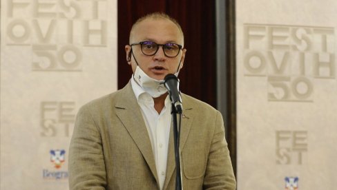 ВЕСИЋ О МЕРАМА: Заштита јавног здравља је најважнија и зато је неопходно да се придржавамо препорука ВЕСИЋ О МЕРАМА: Заштита јавног здравља је најважнија и зато је неопходно да се придржавамо препорука