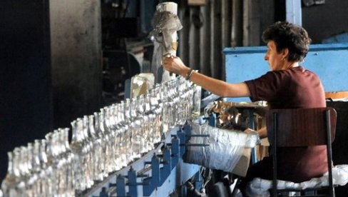 TREĆINA RADNIH MESTA ĆE BITI UGAŠENA! Velika nemačka kompanija podnela zahtev za bankrot TREĆINA RADNIH MESTA ĆE BITI UGAŠENA! Velika nemačka kompanija podnela zahtev za bankrot
