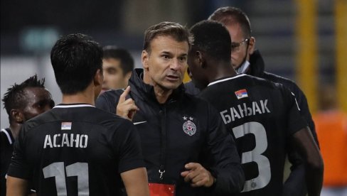 ALEKSANDAR STANOJEVIĆ: Do juče je Šarloa bio ekipa koja melje sve po Belgiji, a danas.. ALEKSANDAR STANOJEVIĆ: Do juče je Šarloa bio ekipa koja melje sve po Belgiji, a danas..