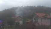 PRVI SNIMCI I FOTOGRAFIJE SA MESTA PADA AVIONA: Ima mrtvih i povređenih (FOTO/VIDEO) PRVI SNIMCI I FOTOGRAFIJE SA MESTA PADA AVIONA: Ima mrtvih i povređenih (FOTO/VIDEO)