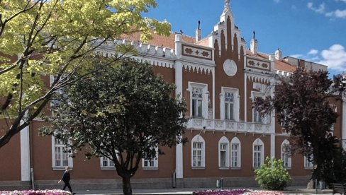 VRŠČANI BIRAJU IZMEĐU TRI LISTE: Sve je spremno za lokalne izbore u nedelju VRŠČANI BIRAJU IZMEĐU TRI LISTE: Sve je spremno za lokalne izbore u nedelju