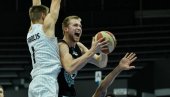 НИЈЕ СЕ МНОГО НАИГРАО: Сарадња Партизана и Ерика Мике ближи се крају НИЈЕ СЕ МНОГО НАИГРАО: Сарадња Партизана и Ерика Мике ближи се крају
