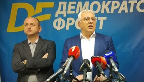 ДФ БРУТАЛНО ОДГОВОРИО БЕЧИЋУ: Нема дана да Демократе не нападају Србију са више жара него ДПС ДФ БРУТАЛНО ОДГОВОРИО БЕЧИЋУ: Нема дана да Демократе не нападају Србију са више жара него ДПС