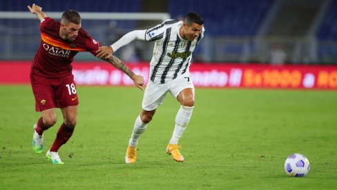 BEZ POBEDNIKA U RIMU: Juventus sa igračem manje došao do boda (VIDEO) BEZ POBEDNIKA U RIMU: Juventus sa igračem manje došao do boda (VIDEO)