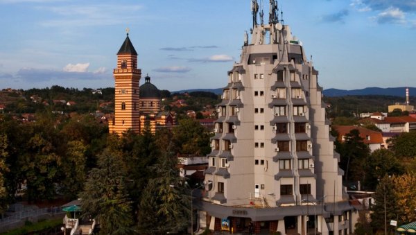 ДРЖАВНИ НОВАЦ ПОМАЖЕ ХОТЕЛИЈЕРИМА: Корона је највећи ударац задала туризму, због чега је Влада прискочила у помоћ ДРЖАВНИ НОВАЦ ПОМАЖЕ ХОТЕЛИЈЕРИМА: Корона је највећи ударац задала туризму, због чега је Влада прискочила у помоћ