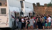 ЕКСКУРЗИЈЕ САМО ПО ПРАВИЛНИКУ! Матуранти могу и у иностранство, остали по Србији ЕКСКУРЗИЈЕ САМО ПО ПРАВИЛНИКУ! Матуранти могу и у иностранство, остали по Србији