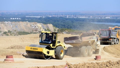 НОВУ ДЕПОНИЈУ ПЛАЋАМО 0,90 ДИНАРА ПО КВАДРАТУ: Крајем године на уплатници Инфостана требало би да се нађе и такса за одлагање отпада НОВУ ДЕПОНИЈУ ПЛАЋАМО 0,90 ДИНАРА ПО КВАДРАТУ: Крајем године на уплатници Инфостана требало би да се нађе и такса за одлагање отпада