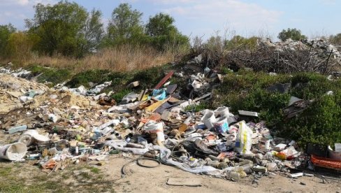 SA VODIČEM KROZ KOTEŽ: Ekološki problemi naveli udruženje građana da organizuje turističku turu paliluskim naseljem SA VODIČEM KROZ KOTEŽ: Ekološki problemi naveli udruženje građana da organizuje turističku turu paliluskim naseljem