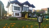РЕКОРДНА ПОСЕЋЕНОСТ МУЗЕЈА ПОНИШАВЉА: Међу посетиоцима и навијачка група Партизана РЕКОРДНА ПОСЕЋЕНОСТ МУЗЕЈА ПОНИШАВЉА: Међу посетиоцима и навијачка група Партизана