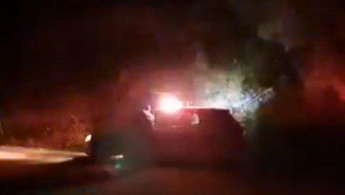 TEŠKA SAOBRAĆAJNA NESREĆA KOD KONJICA: Automobilom upali u reku, policija traga za devojkom (VIDEO) TEŠKA SAOBRAĆAJNA NESREĆA KOD KONJICA: Automobilom upali u reku, policija traga za devojkom (VIDEO)