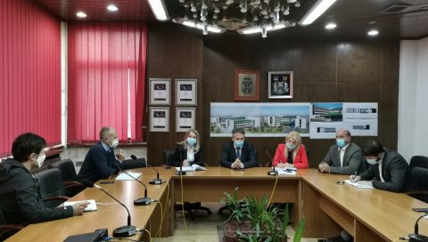 ЈУБИЛАРНИ “БОРИНИ ПОЗОРИШНИ ДАНИ”: У Врању све спремно за један од најдуговечнијих фестивала у земљи ЈУБИЛАРНИ “БОРИНИ ПОЗОРИШНИ ДАНИ”: У Врању све спремно за један од најдуговечнијих фестивала у земљи