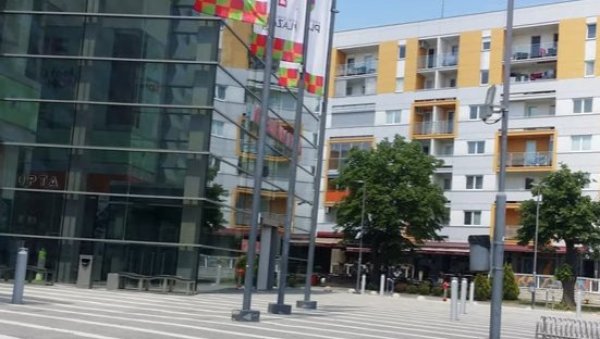 БАЗАР ЗА МИЊУ: Хуманитарне акције за помоћ болесној девојчици БАЗАР ЗА МИЊУ: Хуманитарне акције за помоћ болесној девојчици