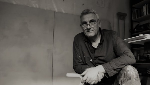 ИЗЛОЖБА САШЕ ПАНЧИЋА У ГАЛЕРИЈИ Б2: Узбудљиве тајне недогледа ИЗЛОЖБА САШЕ ПАНЧИЋА У ГАЛЕРИЈИ Б2: Узбудљиве тајне недогледа