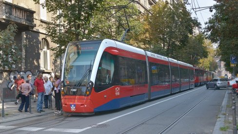 KARTE I U ŠKOLAMA: Od septembra za srednjoškolce koji nisu izvadili kartu za prevoz KARTE I U ŠKOLAMA: Od septembra za srednjoškolce koji nisu izvadili kartu za prevoz