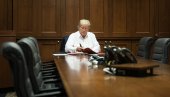 PREDSEDNIK TRAMP LJUT: Zbog izjava o njegovom zdravstvenom stanju suprotnih od lekarskih PREDSEDNIK TRAMP LJUT: Zbog izjava o njegovom zdravstvenom stanju suprotnih od lekarskih