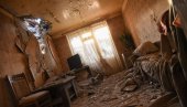 ЉУДИ БЕЖЕ У ПАНИЦИ ДОК БОМБЕ ПАДАЈУ ОКО ЊИХ: Снимак из склоништа у Нагорно-Карабаху (ВИДЕО) ЉУДИ БЕЖЕ У ПАНИЦИ ДОК БОМБЕ ПАДАЈУ ОКО ЊИХ: Снимак из склоништа у Нагорно-Карабаху (ВИДЕО)