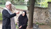 ЕФРОСОНИЈА БЕЛЕГ ОСТАВИЛА: Манастир Никоље чува успомену на игуманију из Подгорине ЕФРОСОНИЈА БЕЛЕГ ОСТАВИЛА: Манастир Никоље чува успомену на игуманију из Подгорине