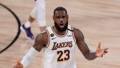 LEBRON DŽEJMS POBESNEO KAO NIKADA: Nakon trejda Dončić - Dejvis sočno opsovao LEBRON DŽEJMS POBESNEO KAO NIKADA: Nakon trejda Dončić - Dejvis sočno opsovao