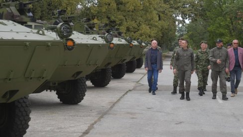 VULIN U VTI: Predstavljena nulta serija komandno-izviđačkih vozila VULIN U VTI: Predstavljena nulta serija komandno-izviđačkih vozila