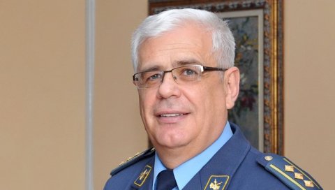 НАГРАДА ПРЕСТИЖНОГ СЛОВЕНСКОГ ФОРУМА: Златни витез Голубовићу НАГРАДА ПРЕСТИЖНОГ СЛОВЕНСКОГ ФОРУМА: Златни витез Голубовићу