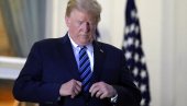 ЛЕКАРИ ОТКРИЛИ КАКО СЕ ТРАМП ОСЕЋА: Вратио се у Белу кућу, ево какве су виталне функције ЛЕКАРИ ОТКРИЛИ КАКО СЕ ТРАМП ОСЕЋА: Вратио се у Белу кућу, ево какве су виталне функције