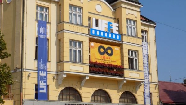 ДЕЧИЈА НЕДЕЉА: Концерт за најмлађу публику у Лесковачком културном центру ДЕЧИЈА НЕДЕЉА: Концерт за најмлађу публику у Лесковачком културном центру