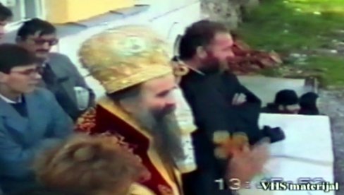 СРАМНО ВРЕЂАЊЕ АМФИЛОХИЈА: Спорни филм Свједок Божје љубави телевизије Црне Горе неће бити приказан на фестивалу Прес витез СРАМНО ВРЕЂАЊЕ АМФИЛОХИЈА: Спорни филм Свједок Божје љубави телевизије Црне Горе неће бити приказан на фестивалу Прес витез