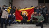 У КИРГИЗИЈИ НЕМА СМИРИВАЊА НАПЕТОСТИ: Нови протести због новог премијера У КИРГИЗИЈИ НЕМА СМИРИВАЊА НАПЕТОСТИ: Нови протести због новог премијера
