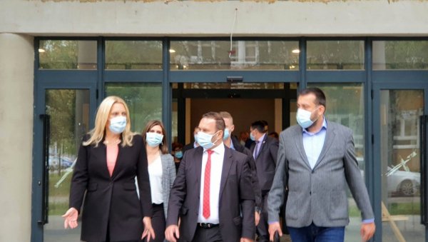 ЦВИЈАНОВИЋ: Интерес Републике - јако источно Сарајево и јака Српска ЦВИЈАНОВИЋ: Интерес Републике - јако источно Сарајево и јака Српска